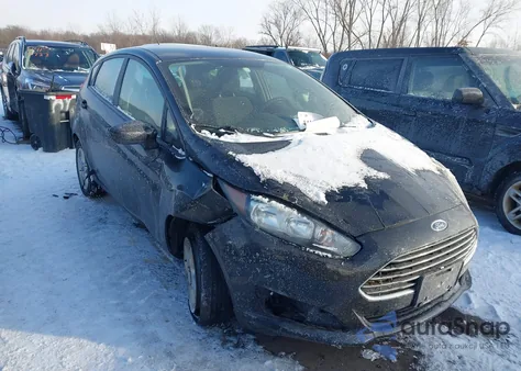 2019 Ford Fiesta Se z USA, uszkodzony, nr VIN 3FADP4EJ6KM156989